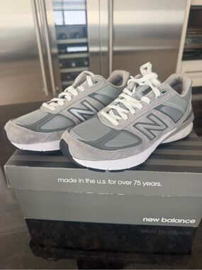 New Balance 999v5 Castlerock Grey W990GL5 Women’s Sneakers Size 7 New in Box